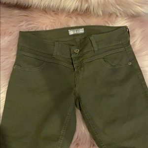 Khaki Capri